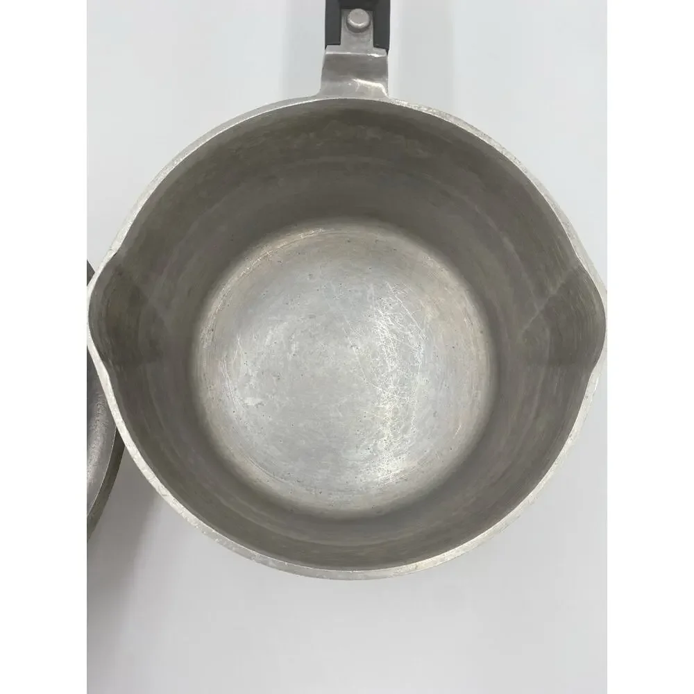 Vintage GHC Magnalite Aluminum 3 QT Sauce Pan Dual Spout 4683 With Lid Cajun